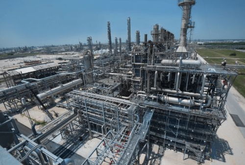 美國得州化工廠泄漏事故致2死多傷，涉PET原料與LLDPE產品生產